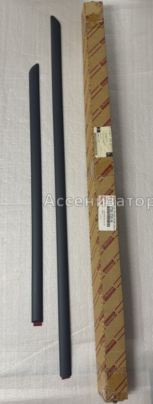 Накладки на двери правые TOYOTA CAMRY V40 PT29A07060RK