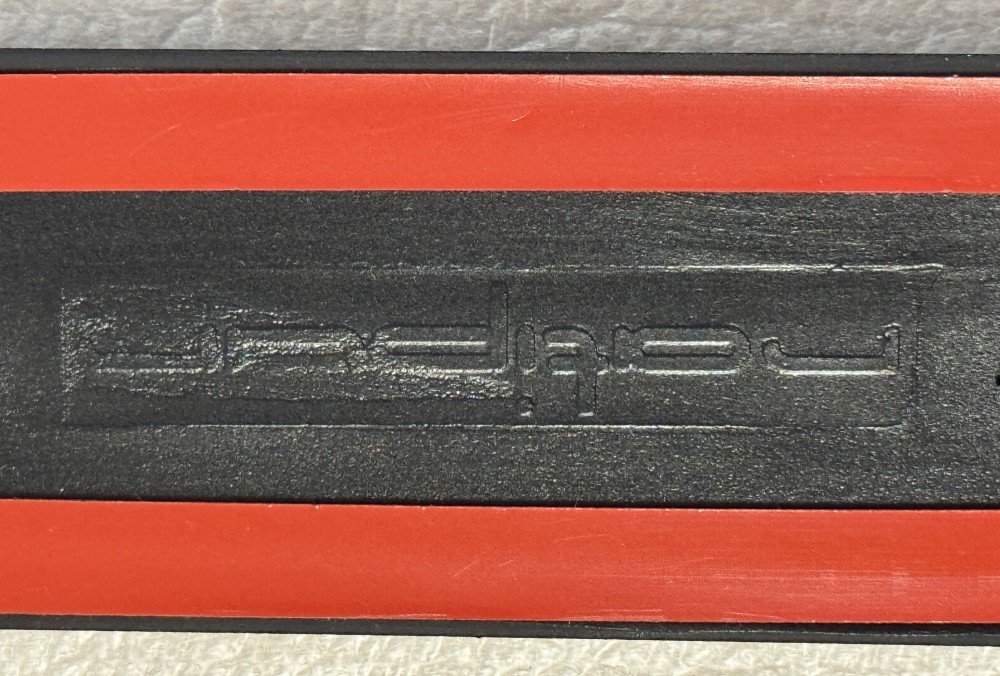 Накладки боковые защитные NIS2642 COBRA универсальные