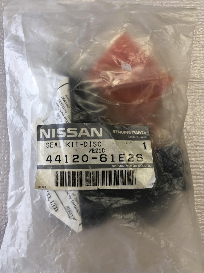 Ремкомплект заднего суппорта Nissan 4412061E26